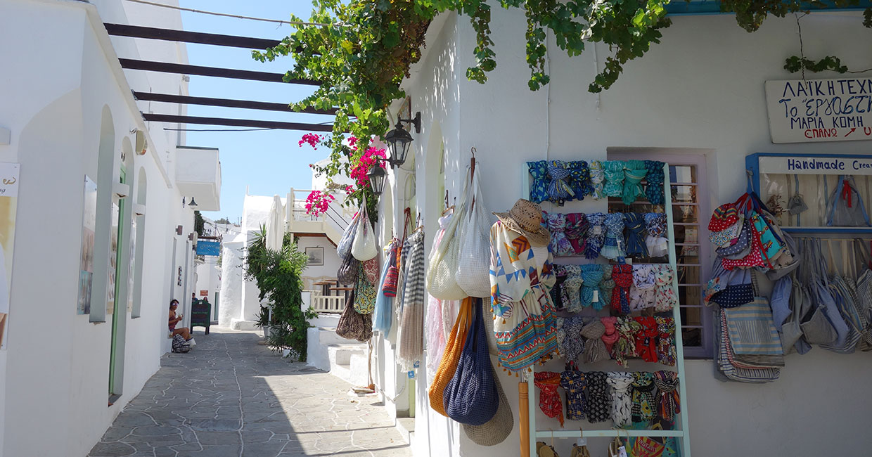 The central alley of Apollonia in Sifnos